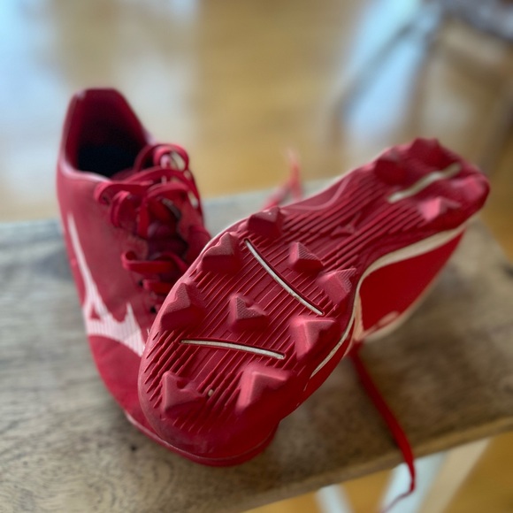 Mizuno Kids' Wave Lightrevo Baseball Cleats size 4.5 girls - Picture 3 of 3